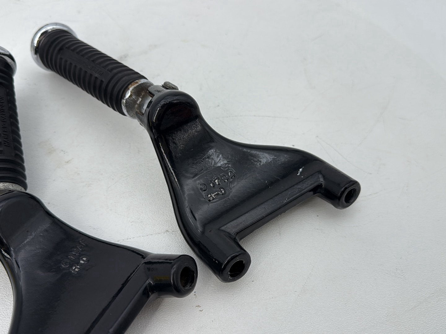 2004 - 2013 Harley-Davidson Sportster 883 Custom Passenger Left & Right Foot Pegs  	49314-04