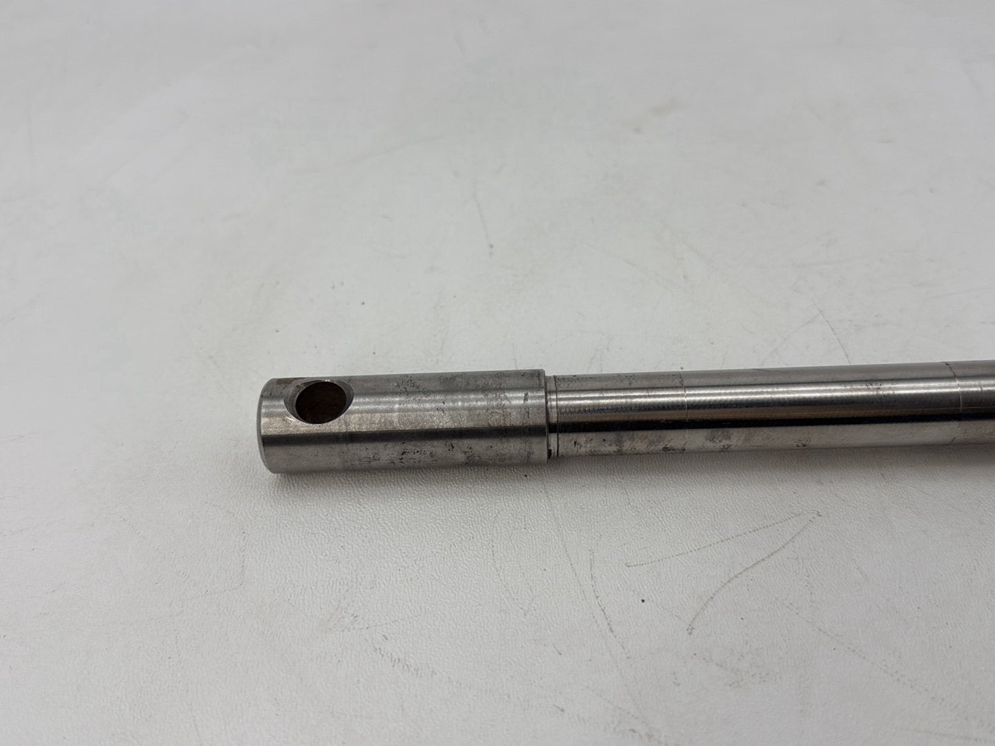 2004 - 2013 Harley-Davidson Sportster 883 Custom Front Wheel Axle Bolt Shaft 43895-00