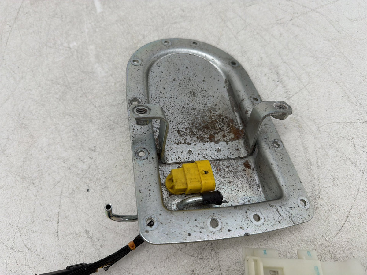 2012 Harley Dyna Fat Bob FXDF 103 OEM Fuel Pump Gas Gasoline Petrol Sending