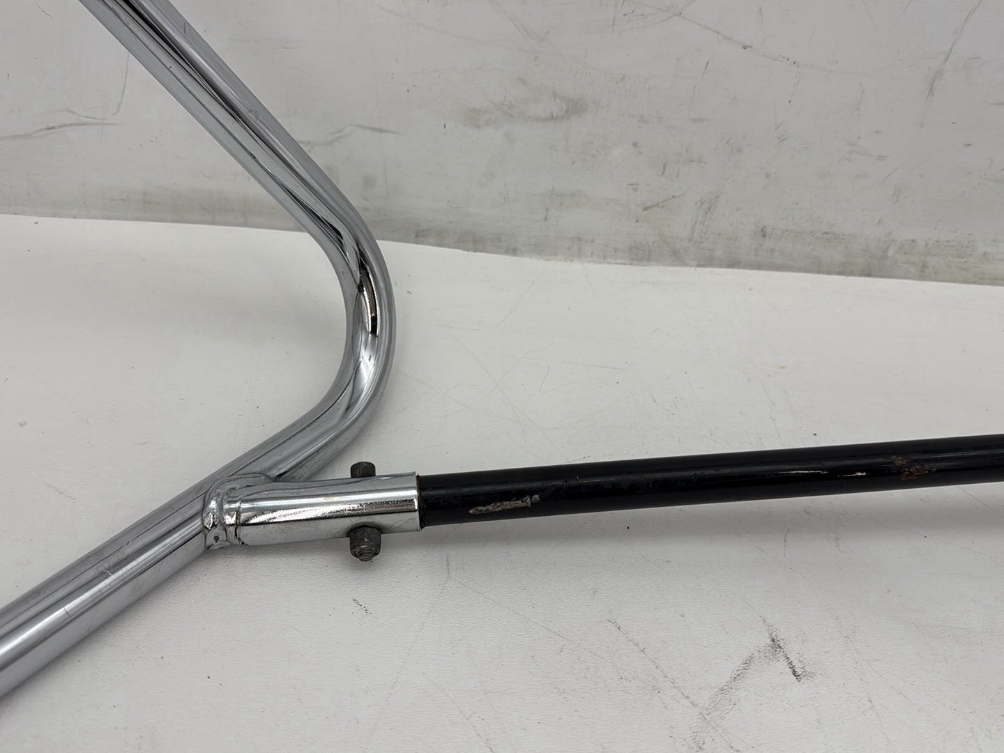 2018 Harley Electra Glide Touring Ultra FLHTCU OEM Rear Left Right Saddlebag Guard Rails Bar