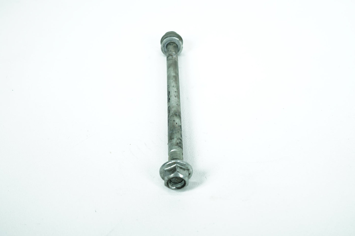 2007 - 2011 Harley-Davidson Softail Heritage Classic Rear Fork Swingarm Pivot Bolt Shaft 47610-08