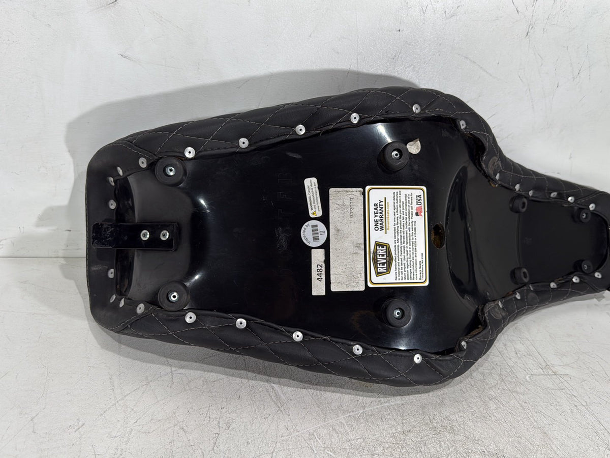 2009 Harley Dyna Street Bob FXDB OEM Passenger Rider Driver Seat Saddle