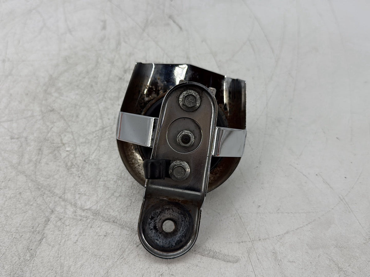 2013 Harley Electra Glide Touring Ultra OEM Horn Signal Klaxon Chrome Cover