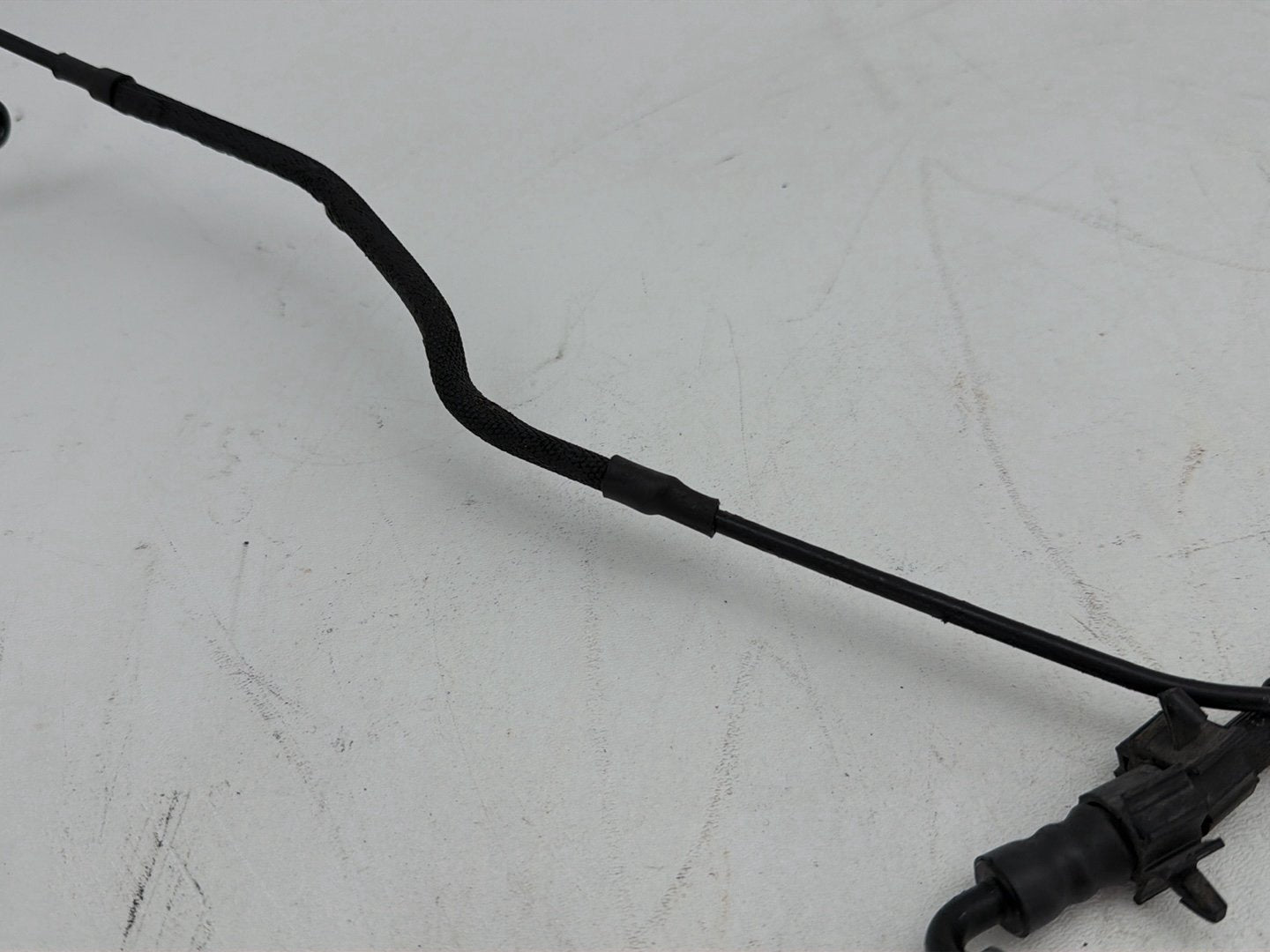 2013 Harley Street Glide Touring FLHX OEM Rear Brake Hose Line Pipe NON-abs