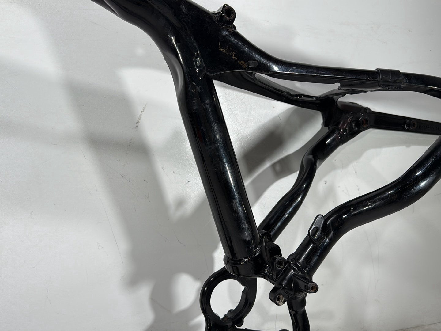 2008 Harley Sportster XL883L 883 Low OEM Body Main Frame Chassis SLVG 49348-09