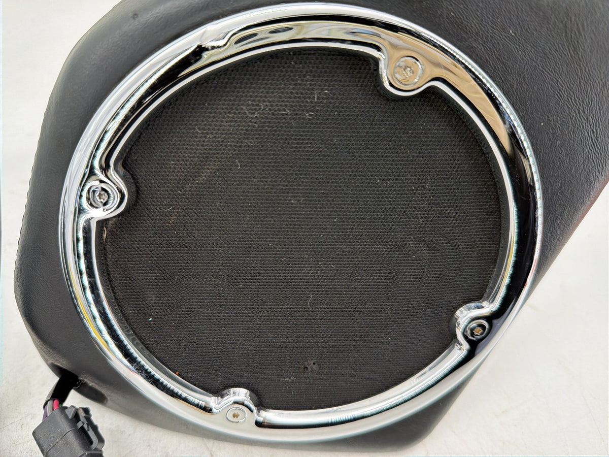2007 Harley Electra Glide Touring CVO Eagle OEM Rear Left Right Audio Speakers