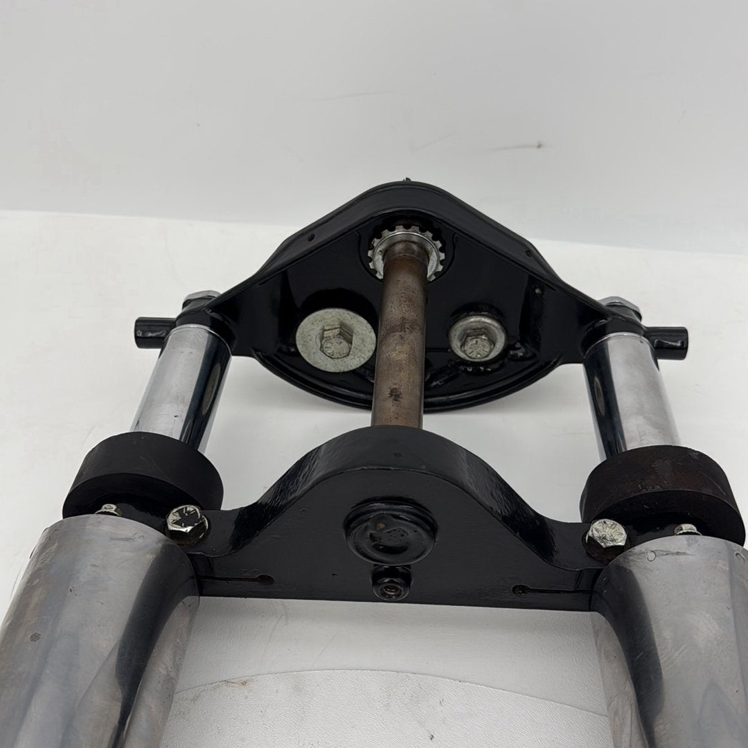 1999 - 2006 Harley-Davidson Touring Road King Custom Front Triple Tree Set & LH RH Fork Legs Sliders 45446-87A
