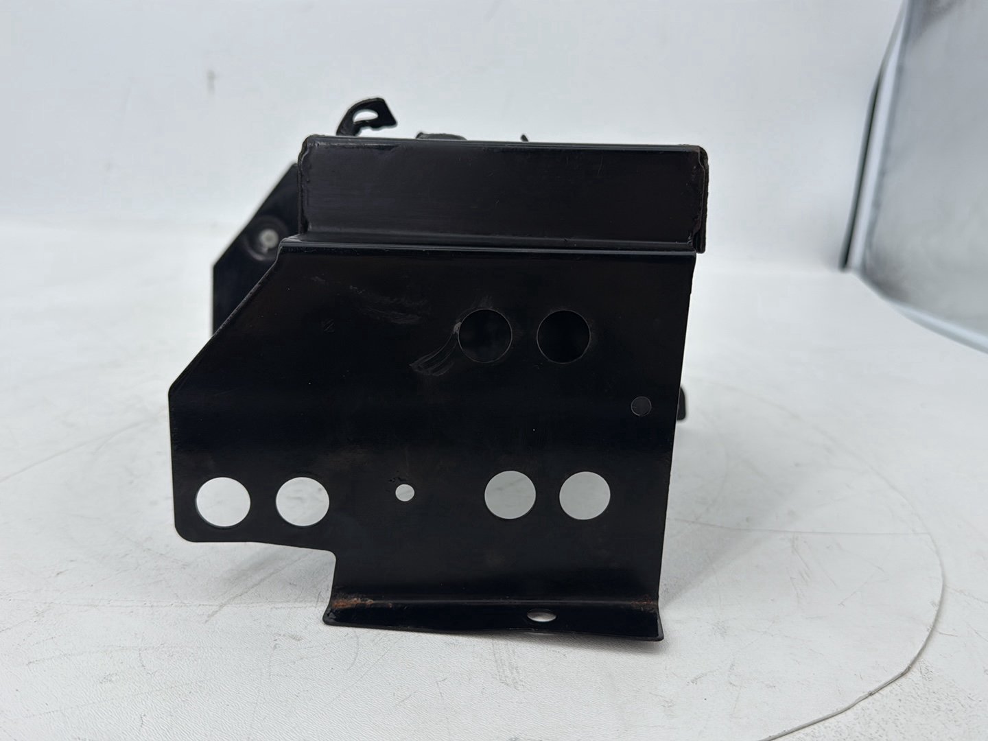 1999 - 2006 Harley-Davidson Touring Road King Police Battery Tray Bracket Holder Carrier 66281-01