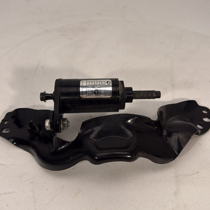 2017 - 2026 Harley-Davidson Softail Heritage Classic 114 Air Suspension Control Valve 47200460A