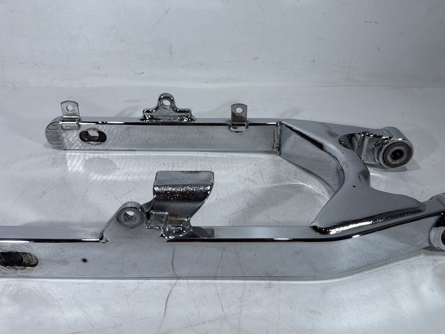 2000 Harley Dyna FXDWG Wide Glide OEM Rear Fork Swingarm Swing Arm