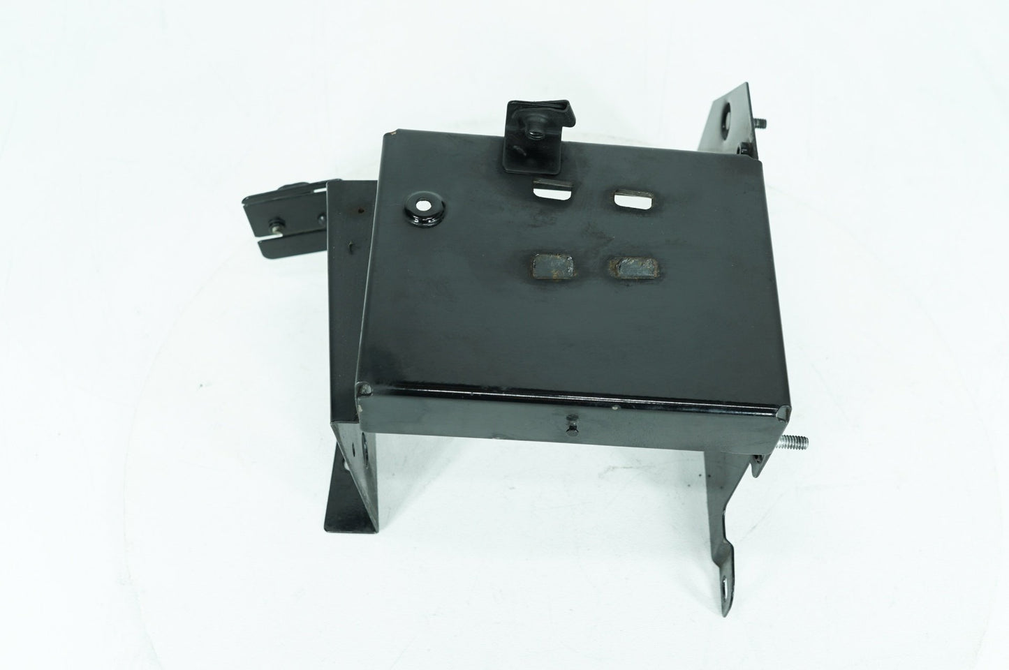 2000 Harley Touring FLHTCUI Electra Glide Ultra OEM Battery Tray Bracket Holder Carrier