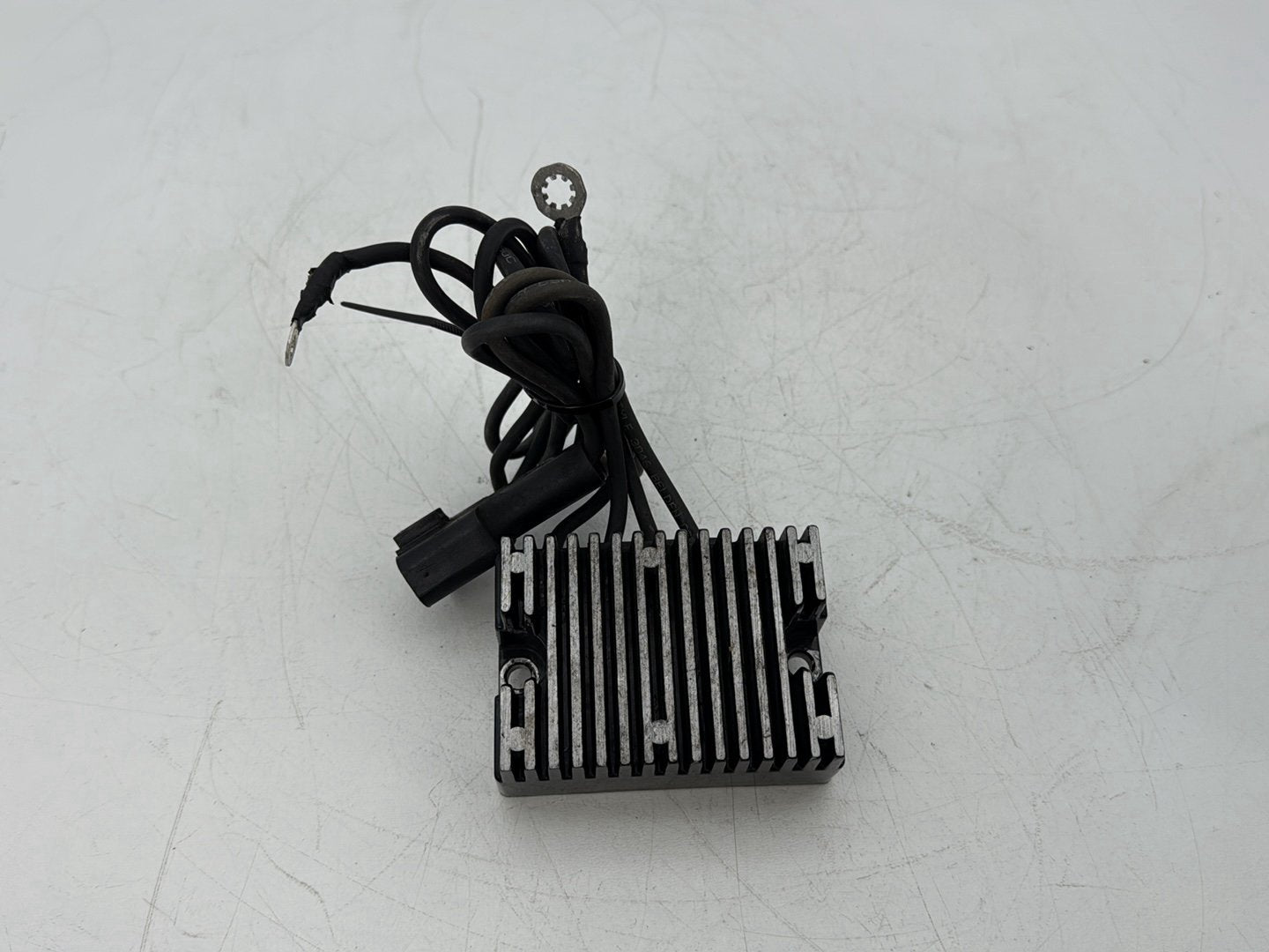 2002 Harley Dyna FXD Super Glide OEM Voltage Regulator Rectifier