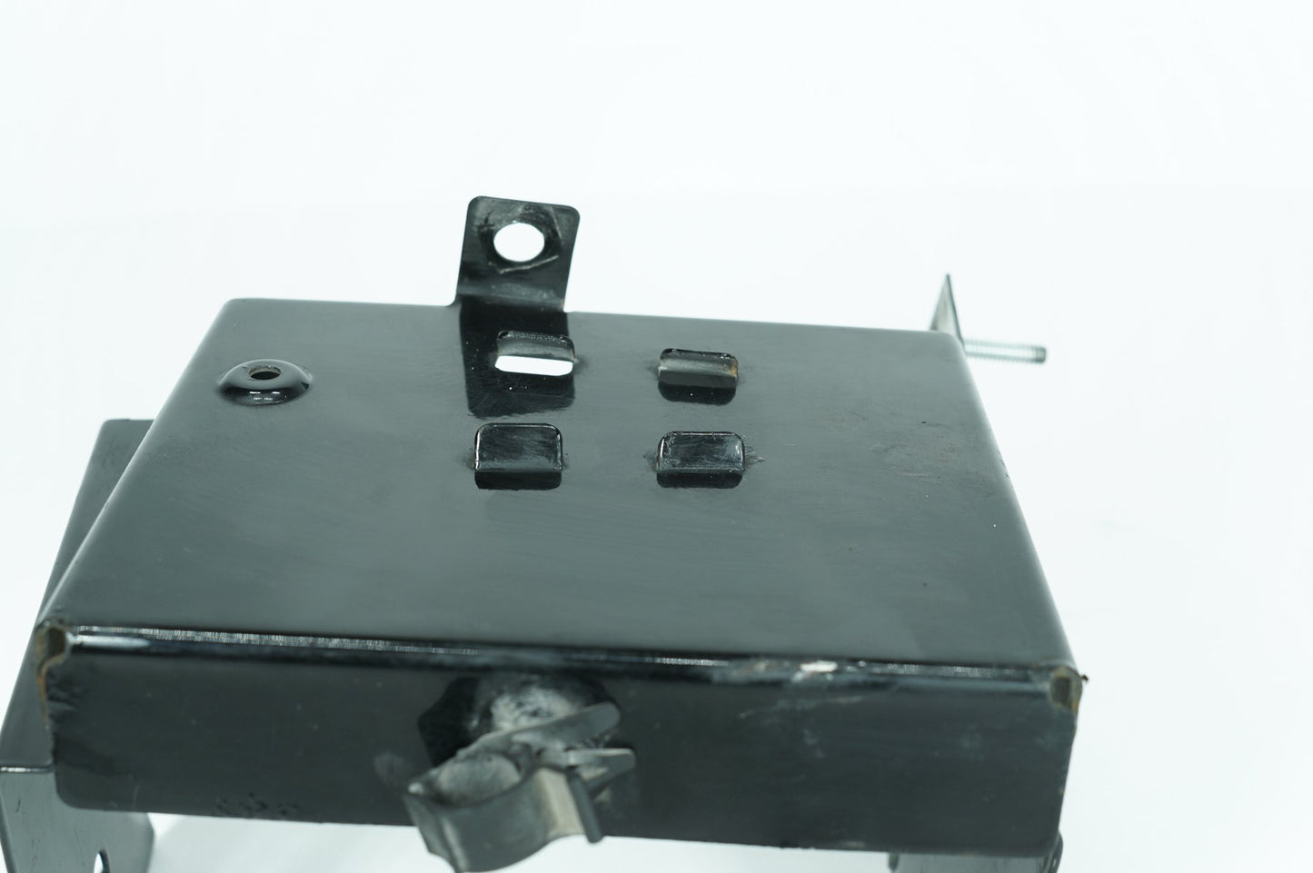 1999 - 2006 Harley-Davidson Touring Electra Glide Ultra Battery Tray Bracket Holder Carrier 	66281-02A