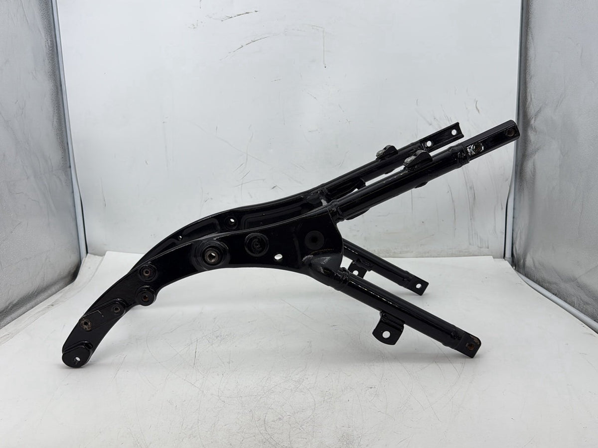 17 Harley Road Glide Touring FLTRXS OEM Rear Back Sub Frame Rail Bar 48079-09BHP