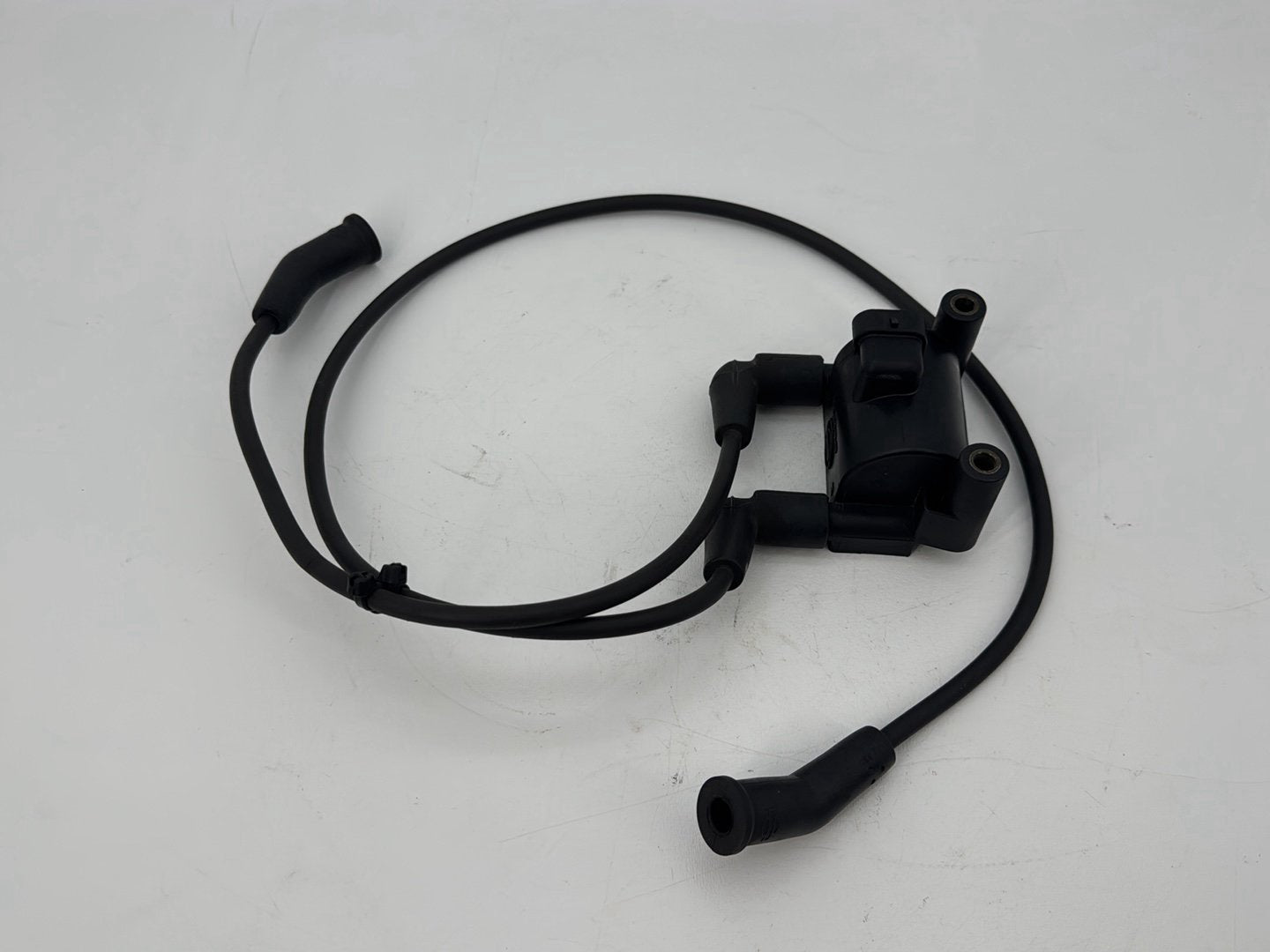 2007 - 2012 Harley-Davidson Touring Road Glide Ignition Coil Spark Igniter 31696-07A