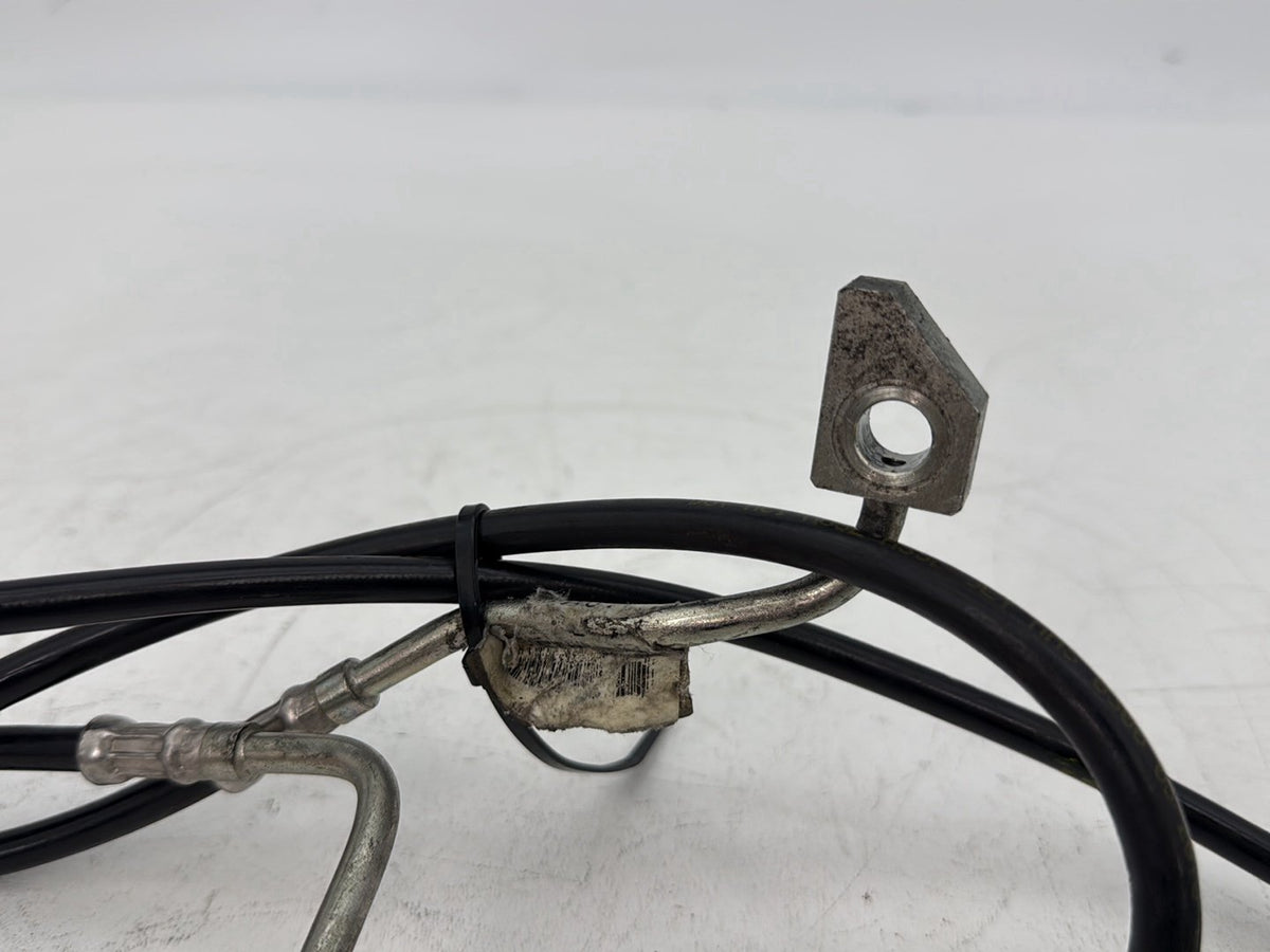 2015 Harley Touring FLHXS Street Glide OEM Front Brake Hose Line Pipe ABS