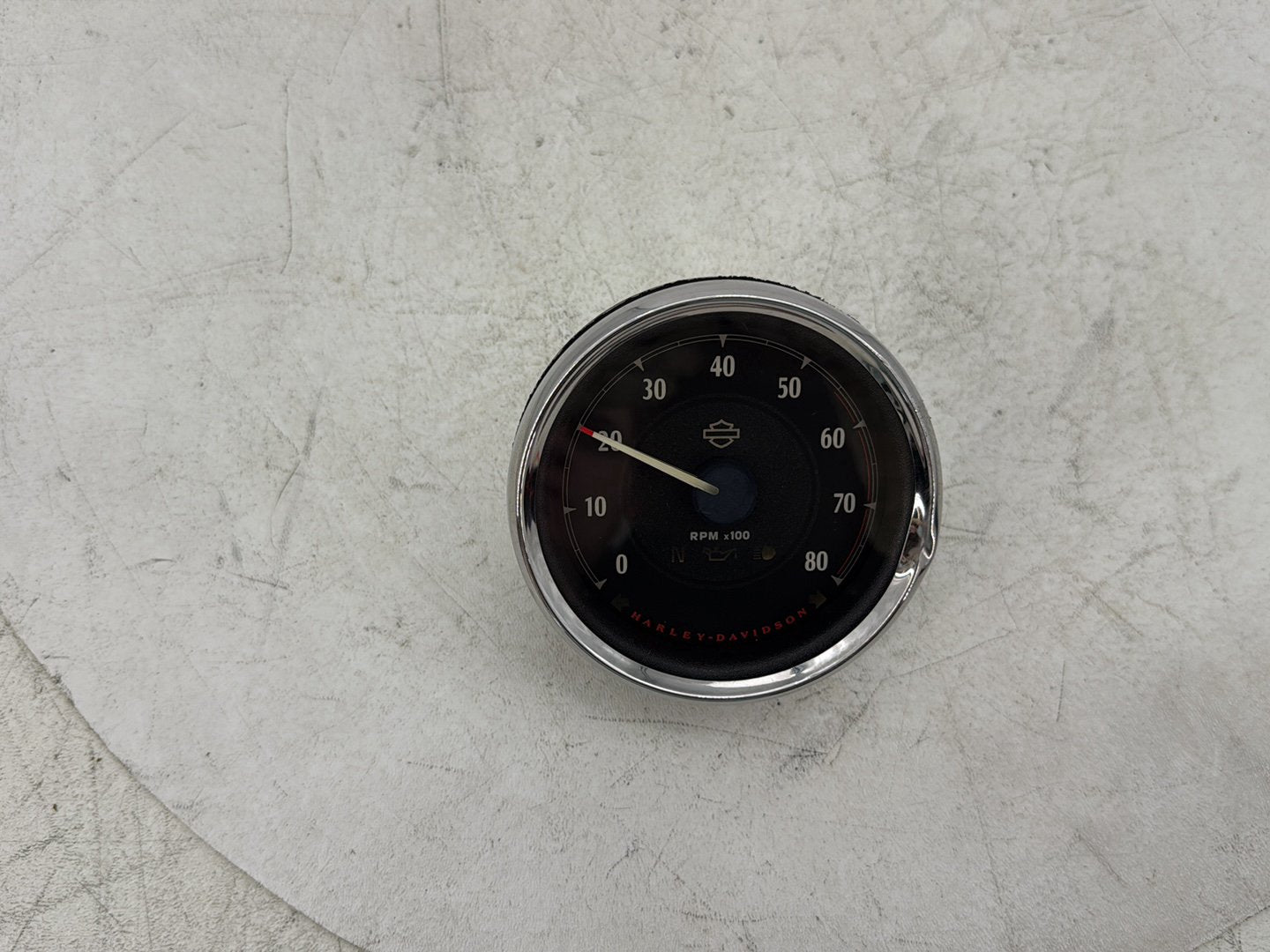 2015 Harley Dyna Low Rider FXDL OEM Tachometer Tacho Gauge Instrument Cluster