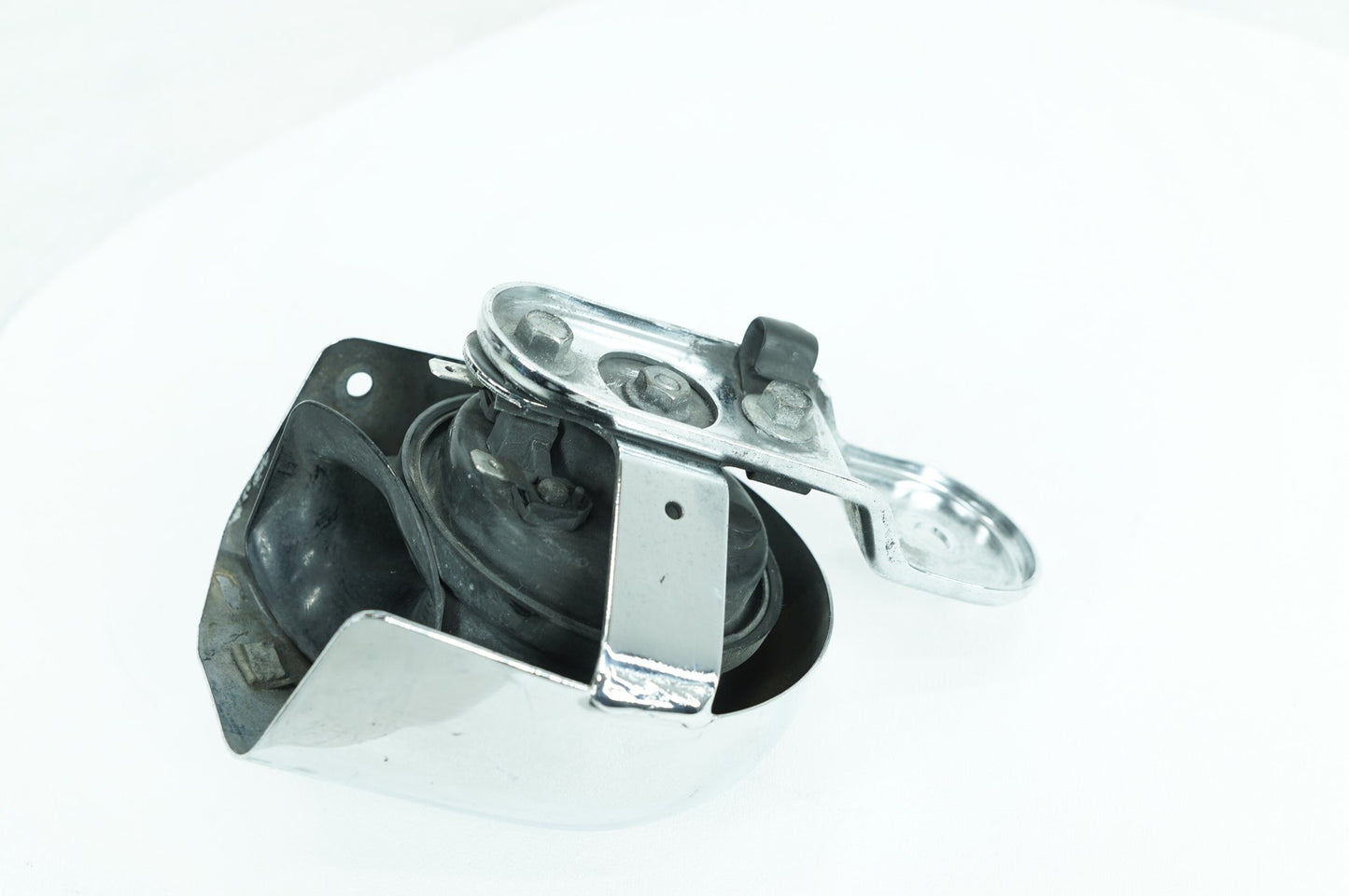 1991 - 2003 Harley-Davidson Sportster Custom Horn Signal Klaxon Chrome Cover 69012-93A