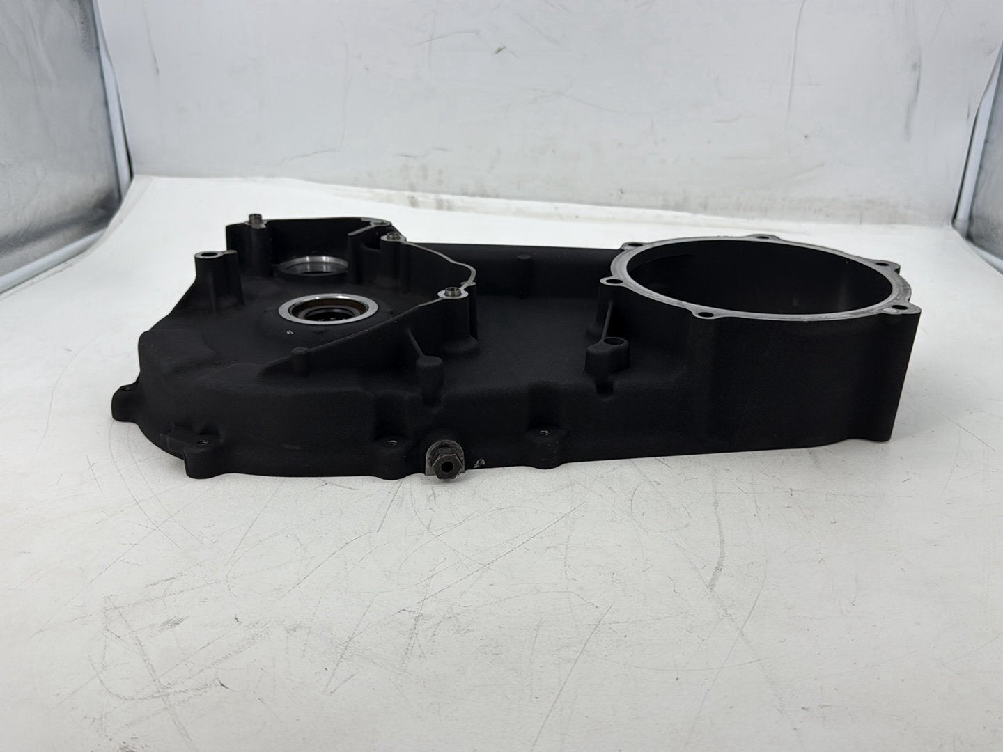 2011 Harley Electra Glide Ultra FLHTK OEM Inner Primary Clutch Cover
