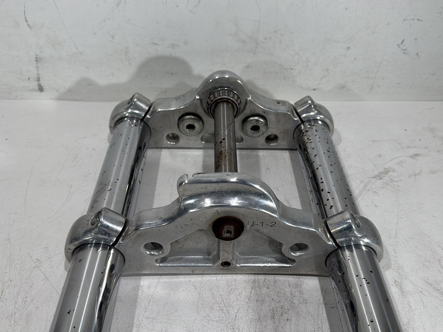 08 Harley Dyna Fat Bob FXDF OEM Front Triple Tree Set & LH RH Fork Legs Sliders