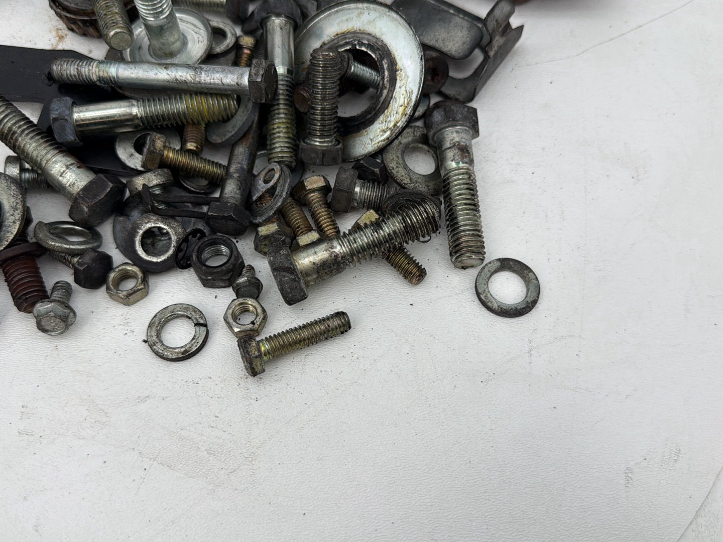 1999 - 2006 Harley-Davidson Touring Electra Glide Hardware Bolts Nuts & Brackets w/ Left Right Swingarm Brackets