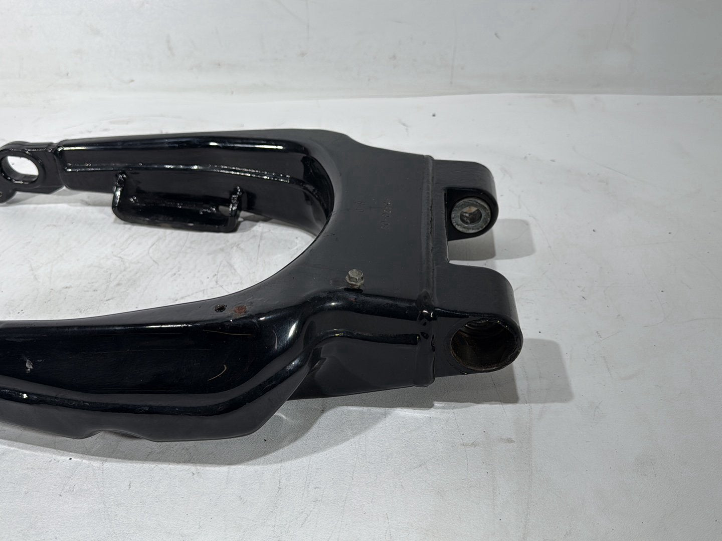 2010 Harley Street Glide Touring FLHX OEM Rear Fork Swingarm Swing Arm