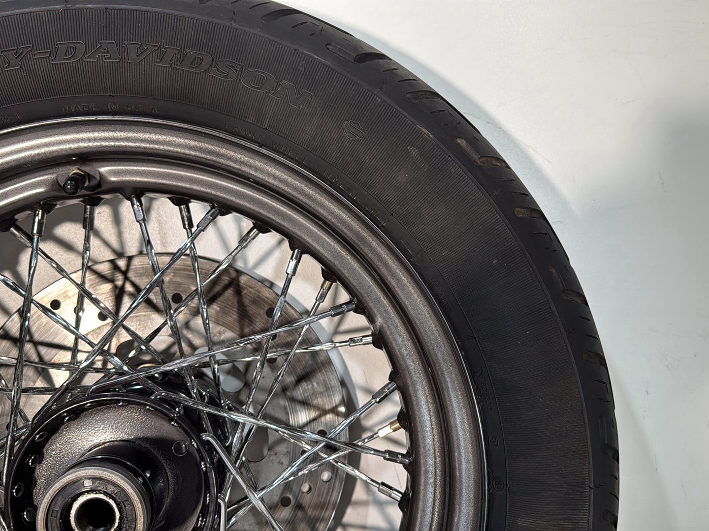 1986 - 1998 Harley-Davidson Softail Heritage Classic Front Wheel Rim Tire Spoked 43005-86C