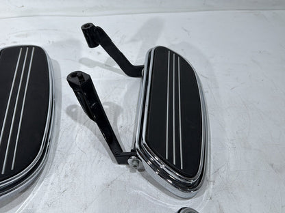 2010 Harley Street Glide Touring FLHX OEM Left Right Driver & Pass Floorboard Foot Rest