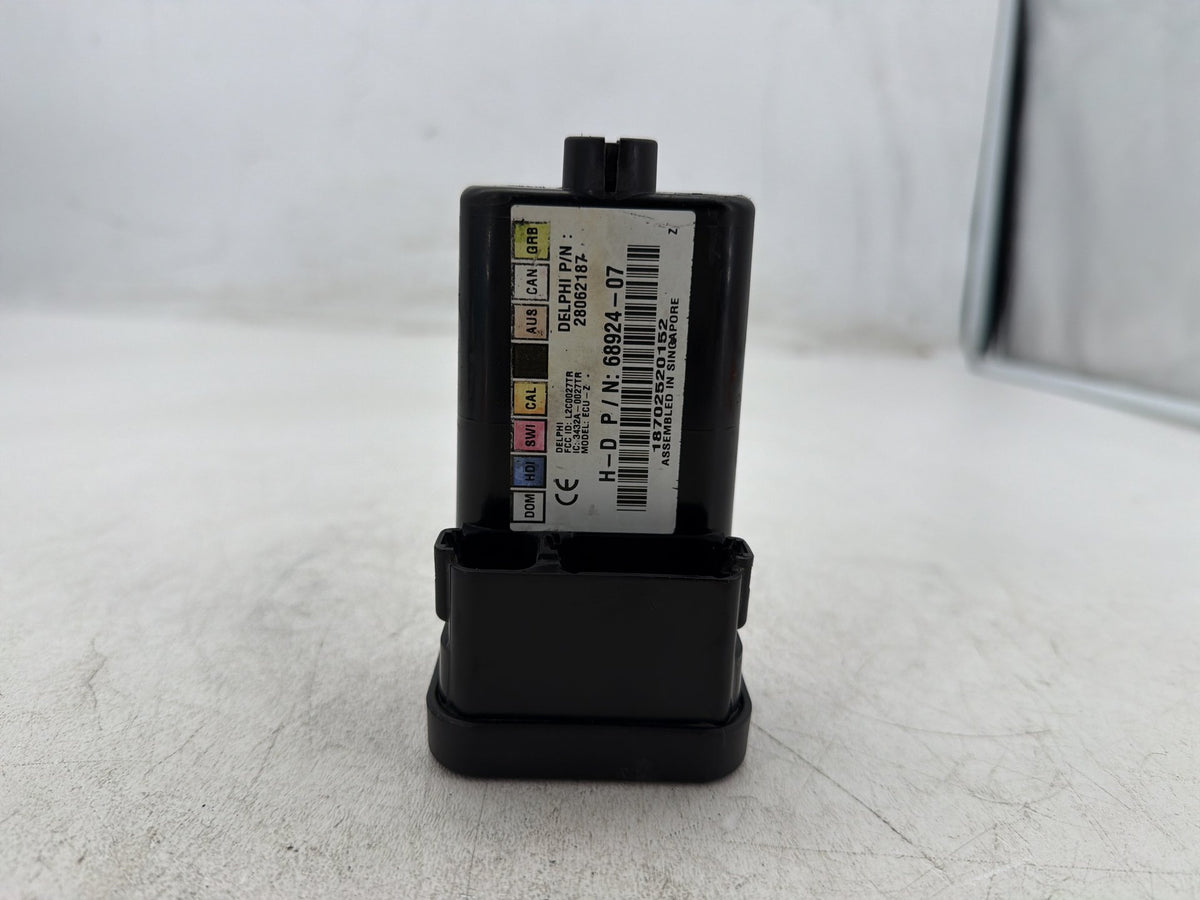 2011 Harley Street Glide Touring FLHX-103 OEM Turn Signal Security Module TSSM