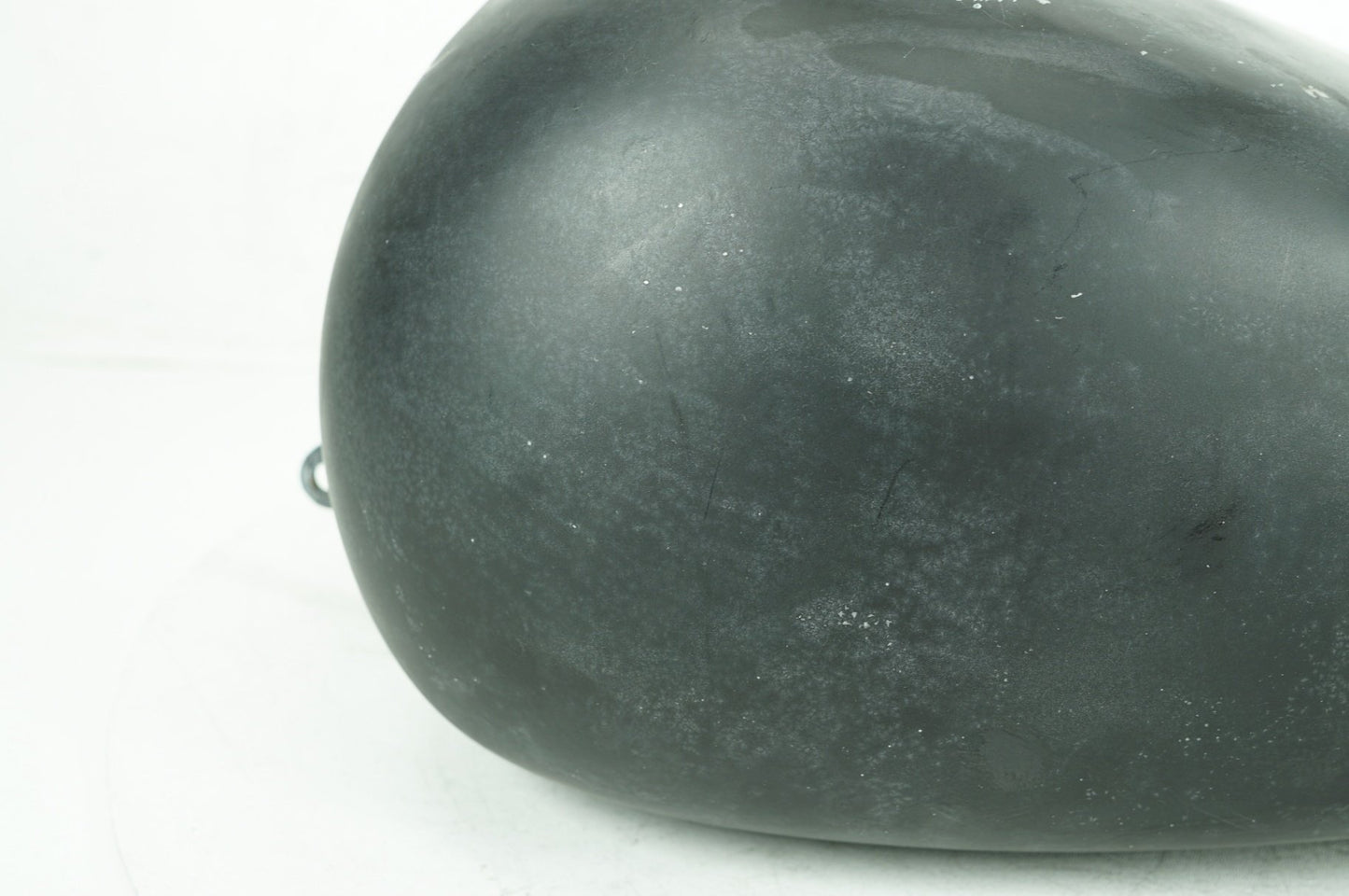 2008 - 2016 Harley-Davidson Touring Electra Glide Ultra Fuel Gas Tank Gasoline Reservoir 61356-08