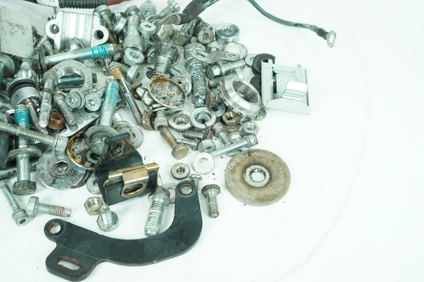 2007 - 2011 Harley-Davidson Touring Electra Glide Hardware Bolts Nuts & Brackets 70377-97A