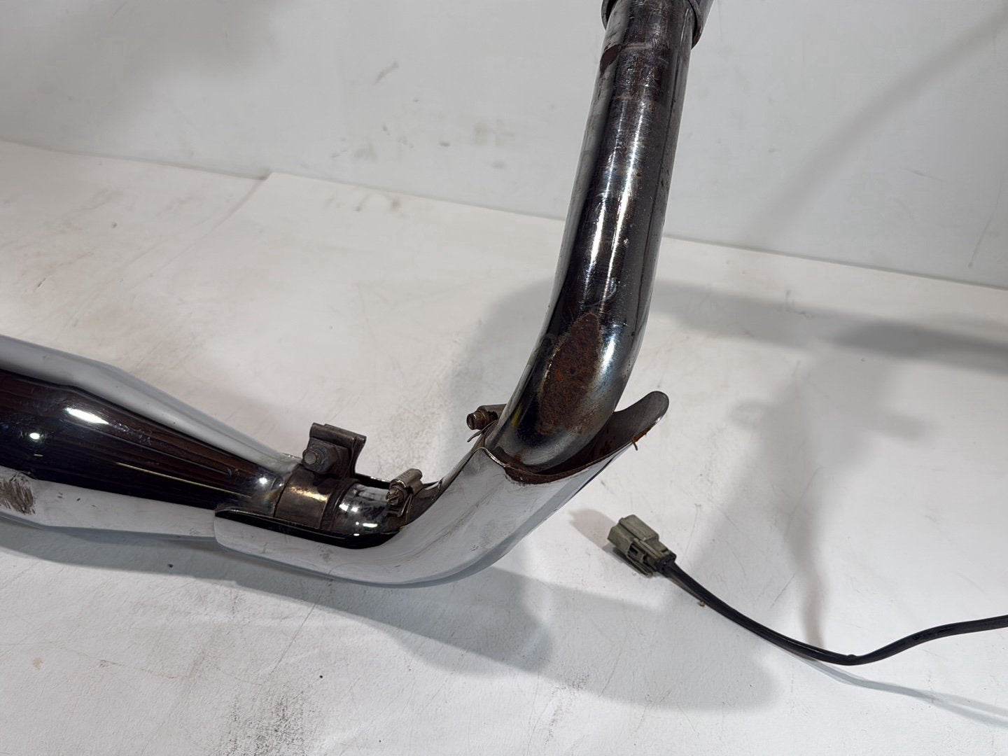 2008 - 2016 Harley-Davidson Touring Street Glide Exhaust Header Pipes Muffler Vance & Hines 66855-10A