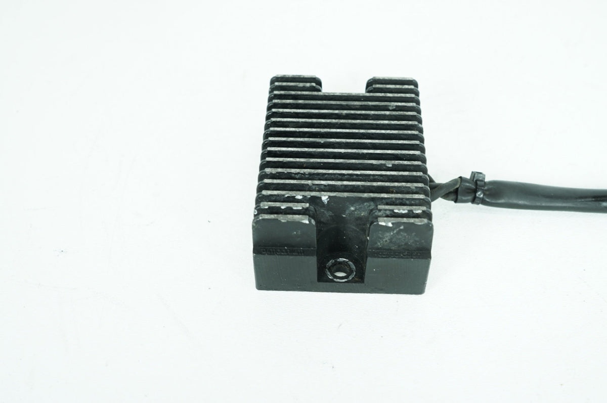 1999 Harley Sportster XL883 Hugger OEM Voltage Regulator Rectifier