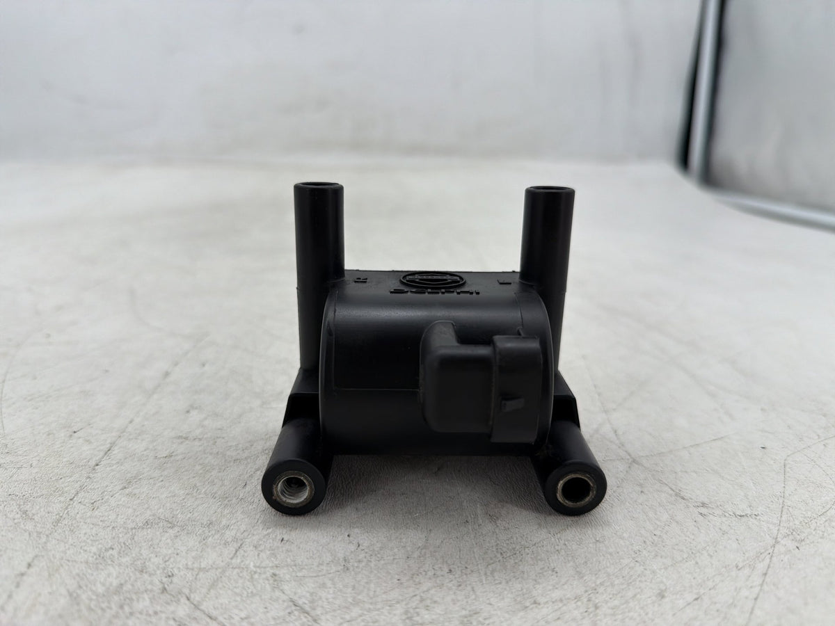 2017 Harley Dyna Street Bob FXDB OEM Ignition Coil Spark Igniter 31696-07A