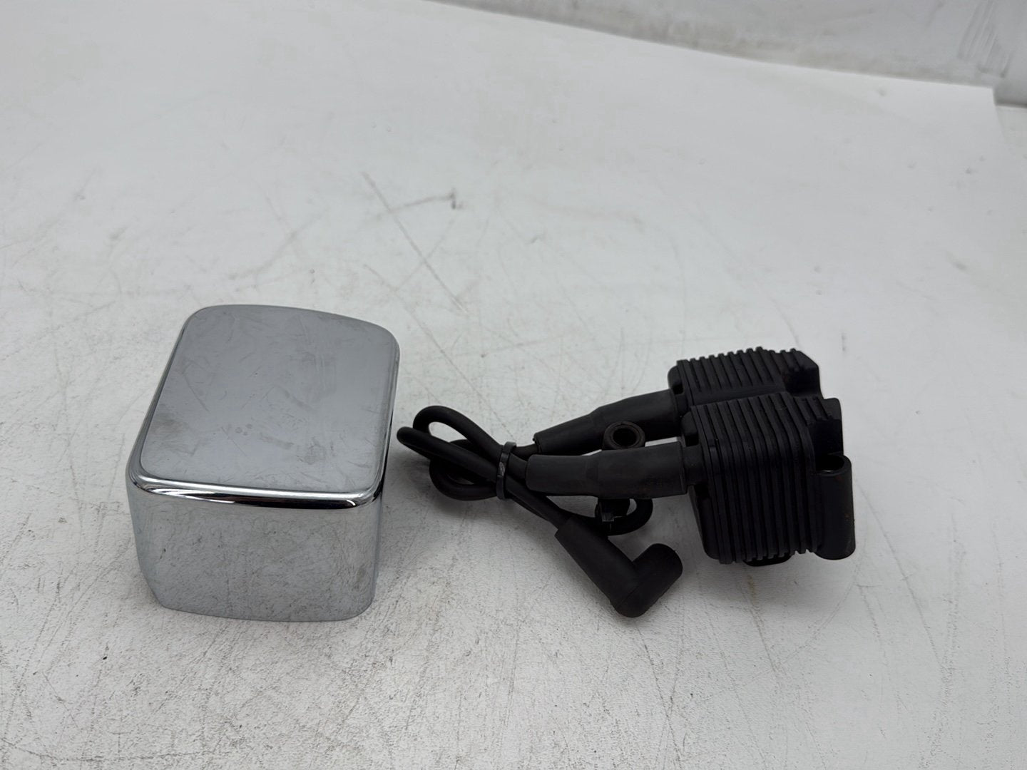 2003 Harley Softail FLSTC Heritage Classic OEM Ignition Coil Spark Plugs Cable