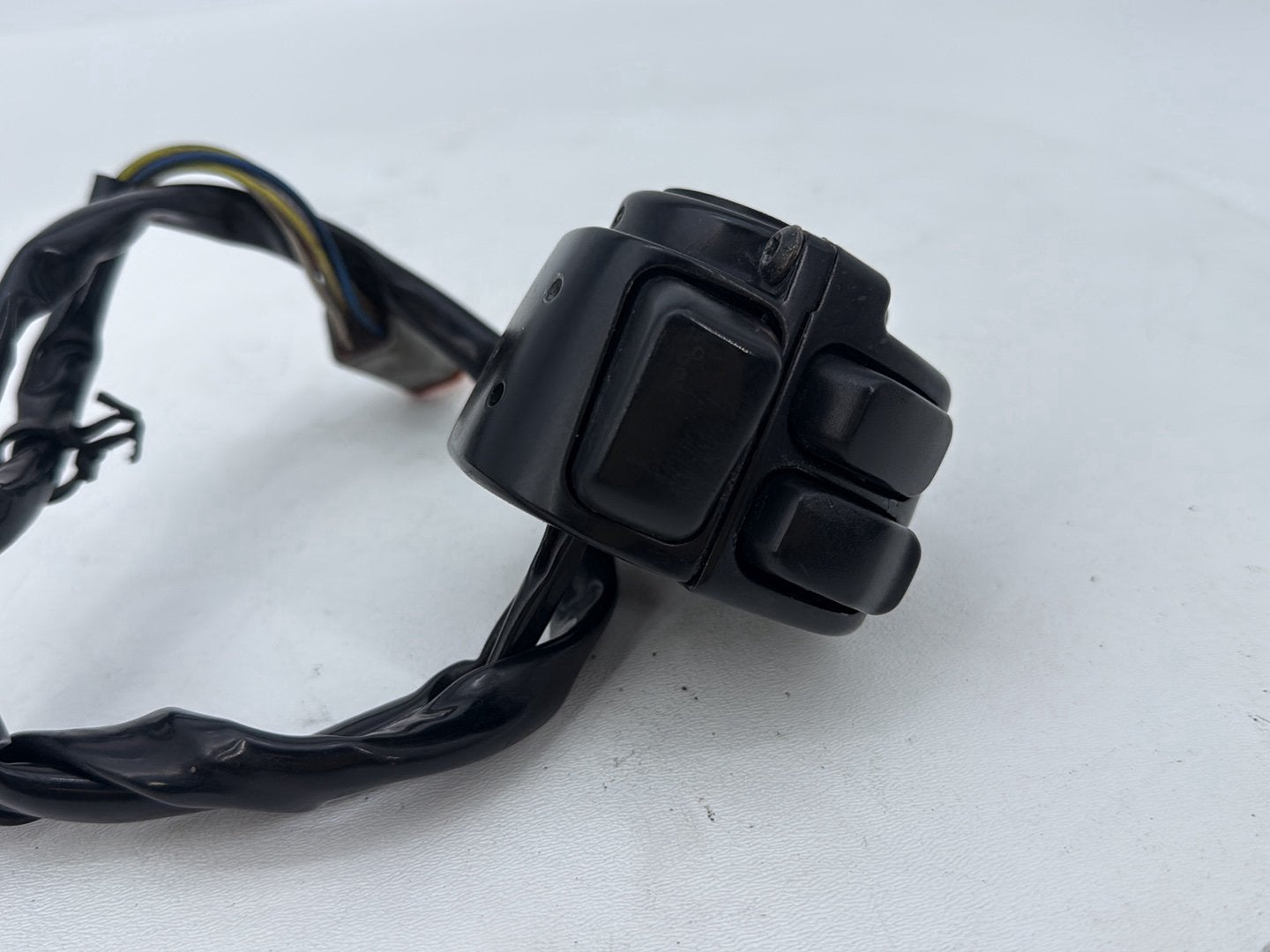 2004 - 2013 Harley-Davidson Sportster 883 Custom Left Turn Signal Headlight Switches Controls 71597-96B