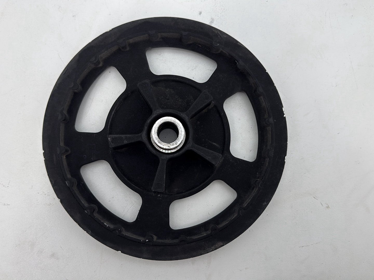 2013 Harley Street Glide Touring FLHX OEM Rear Driver Pulley Sprocket