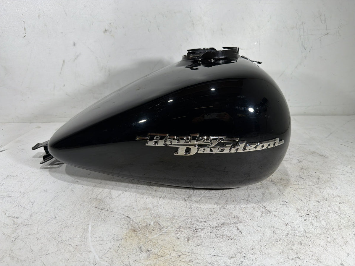 2009 Harley Street Glide Touring FLHX OEM Fuel Gas Tank Gasoline Reservoir