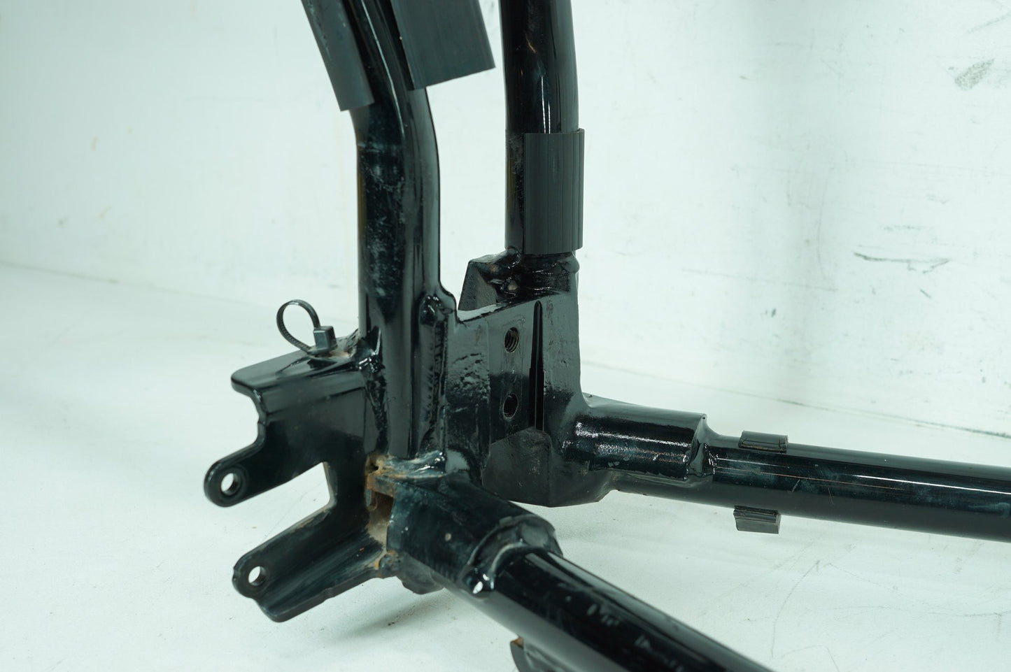 2012 - 2018 Harley-Davidson Dyna Switchback Body Main Frame Chassis CLN CLR 47745-06B