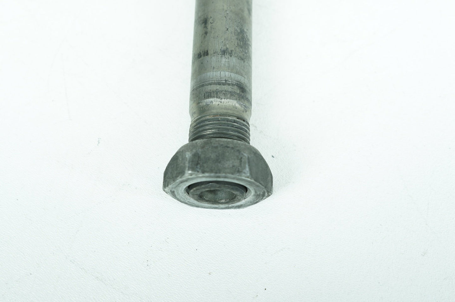 2004 - 2022 Harley-Davidson Sportster Iron 883 Rear Wheel Axle Bolt Shaft 41176-08