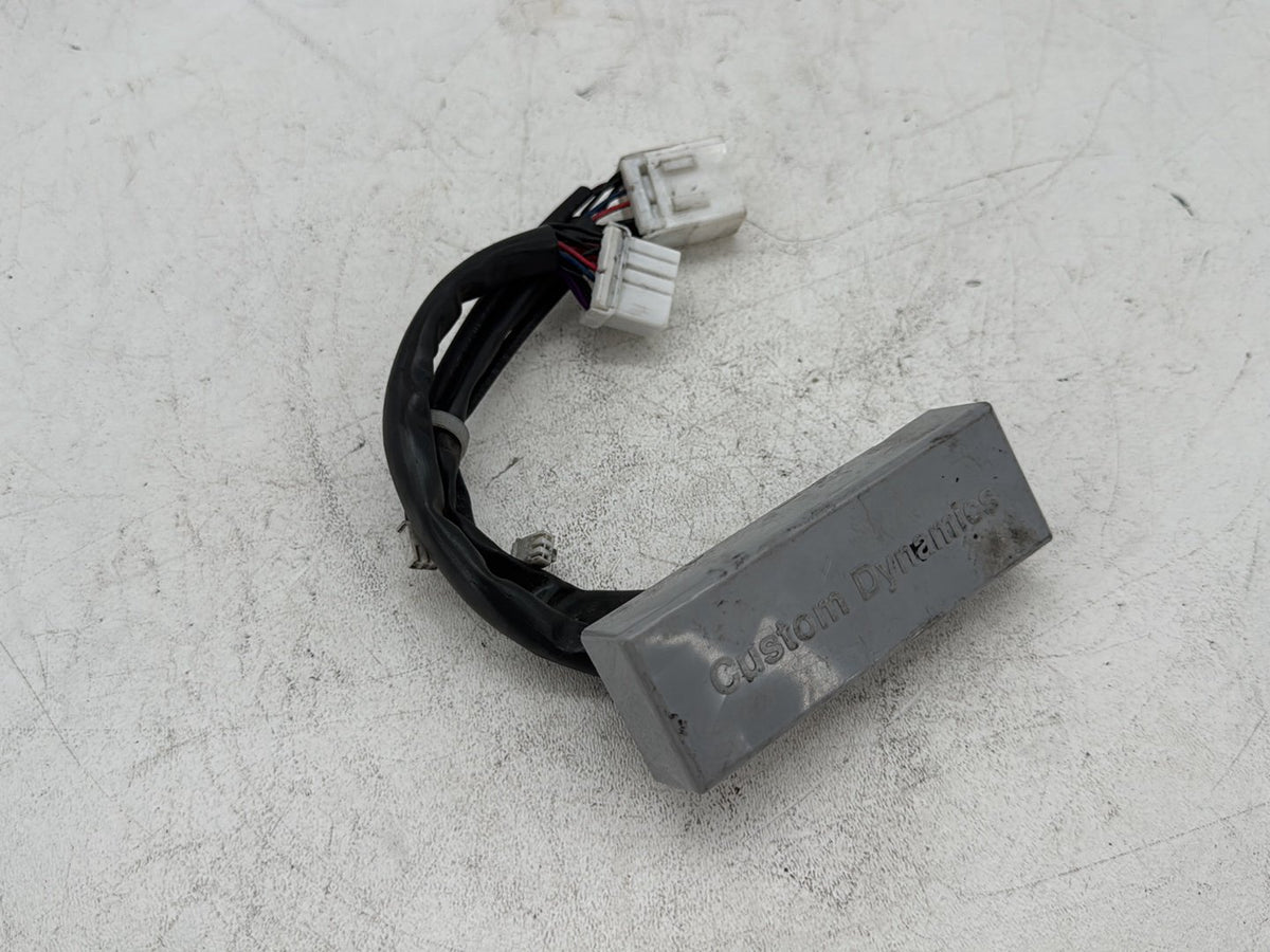 2006 Harley Street Glide Touring OEM Tail Lamp Running Light Module Equalizer