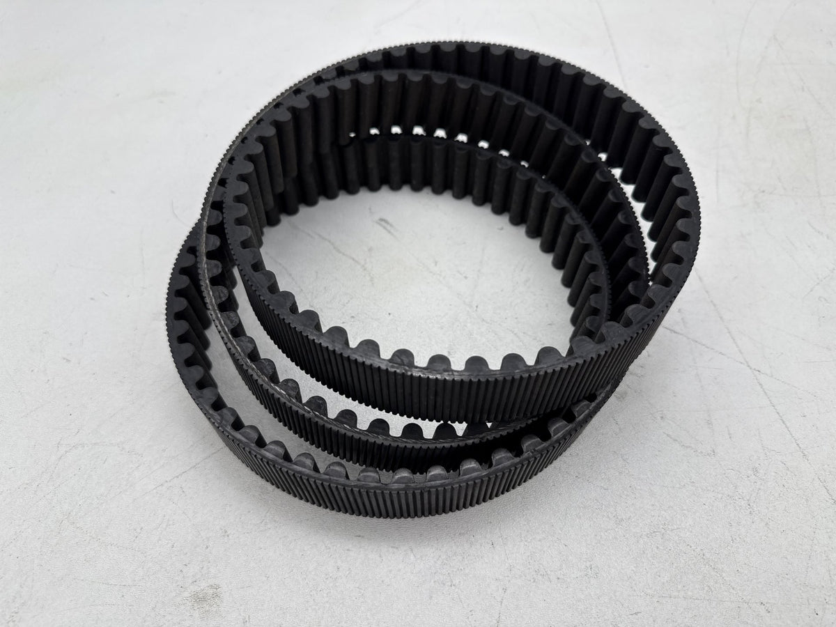 1997 Harley Road King Touring FLHR OEM Rear Drive Belt 40001-85 136T 1.5"