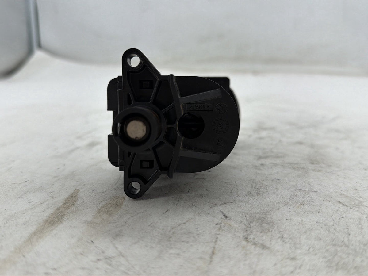 2011 Harley Road Glide Touring FLTRX OEM Ignition Switch Cylinder Barrel Lockset NOKey