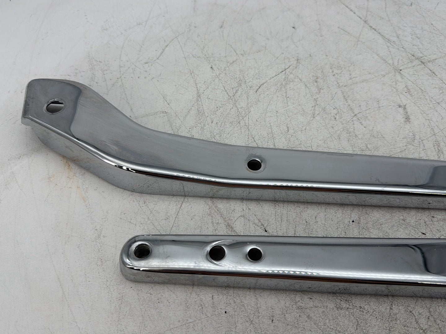 2003 Harley Dyna Wide Glide FXDWG OEM Rear Left Right Fender Struts Bracket