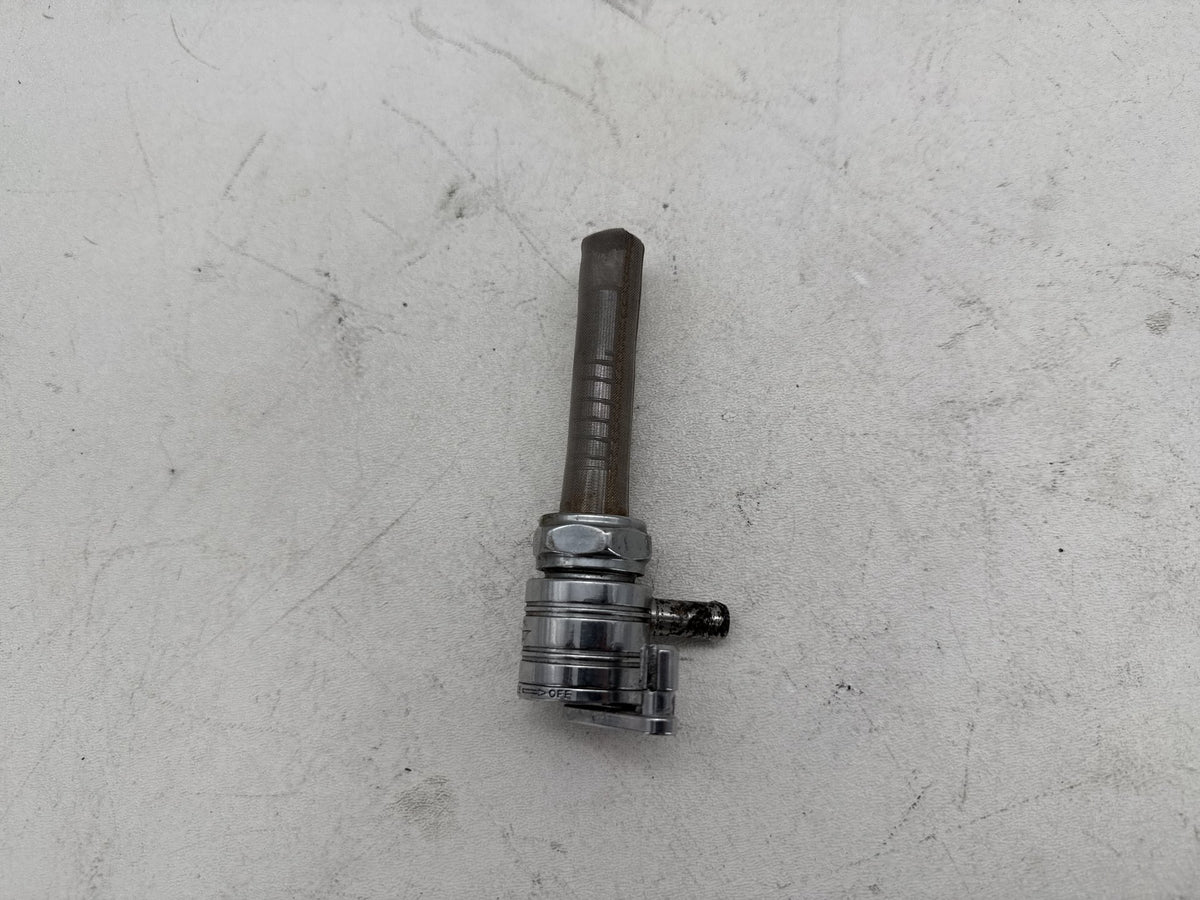 1997 Harley Road King Touring FLHR OEM Petrol Gasoline Gas Tank Fuel Petcock