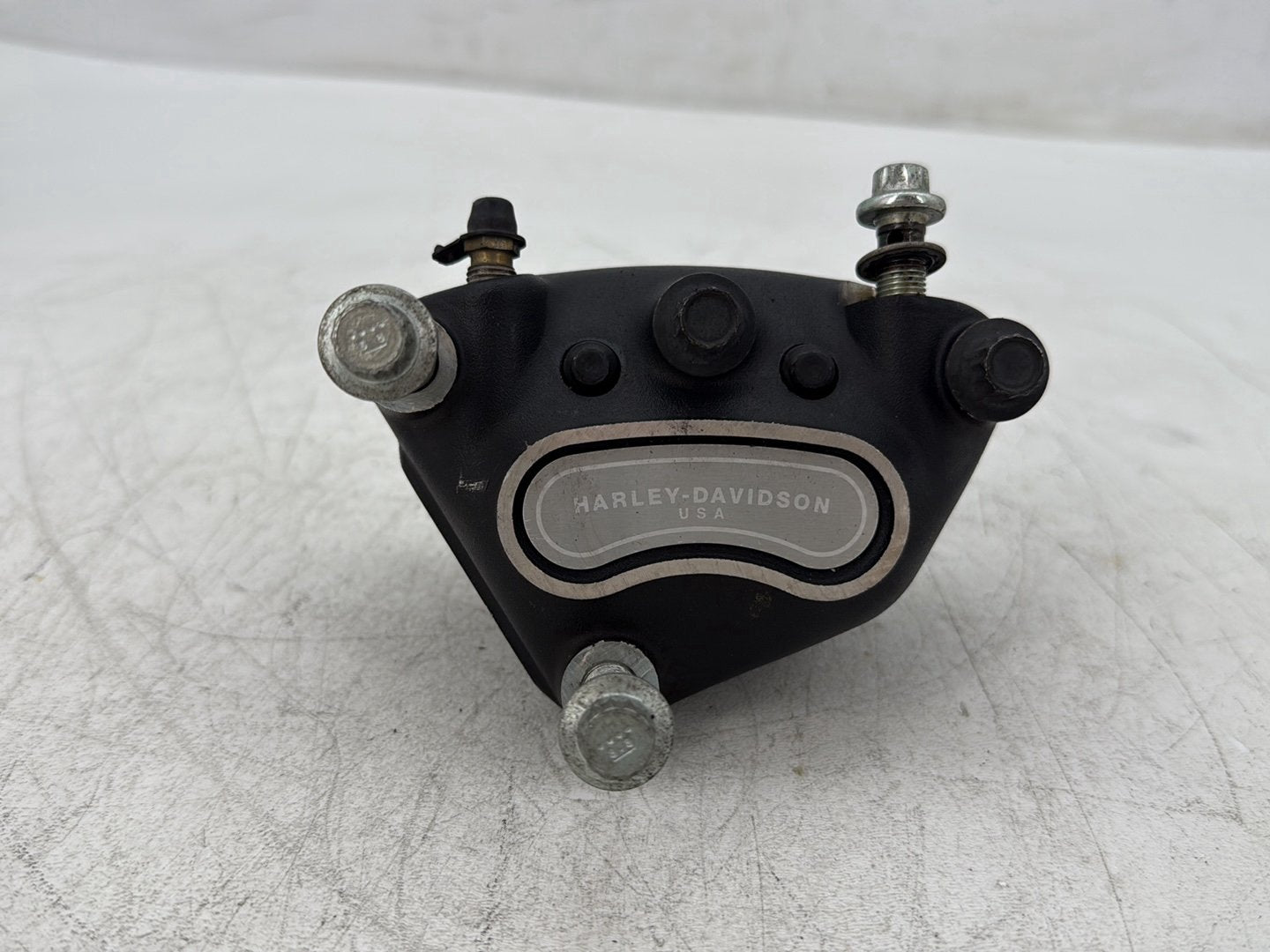 2005 Harley Electra Glide Touring Ultra FLHTCUI OEM Front Left 1 Brake Caliper