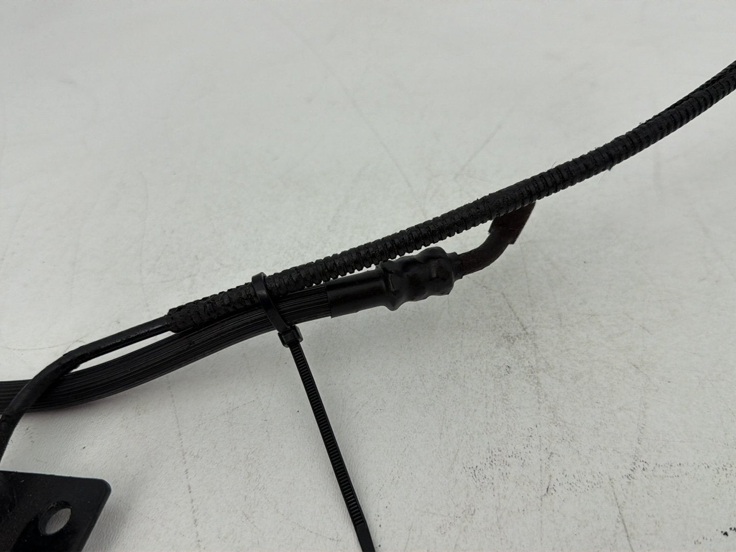 1986 - 1998 Harley-Davidson Softail Heritage Classic Rear Brake Hose Line Pipe 40957-87C