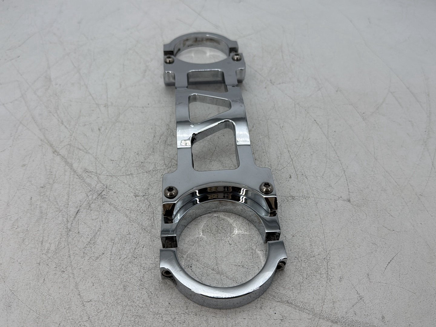 2000 Harley Dyna FXDWG Wide Glide OEM Front Fork Bracket Cover 45685-93