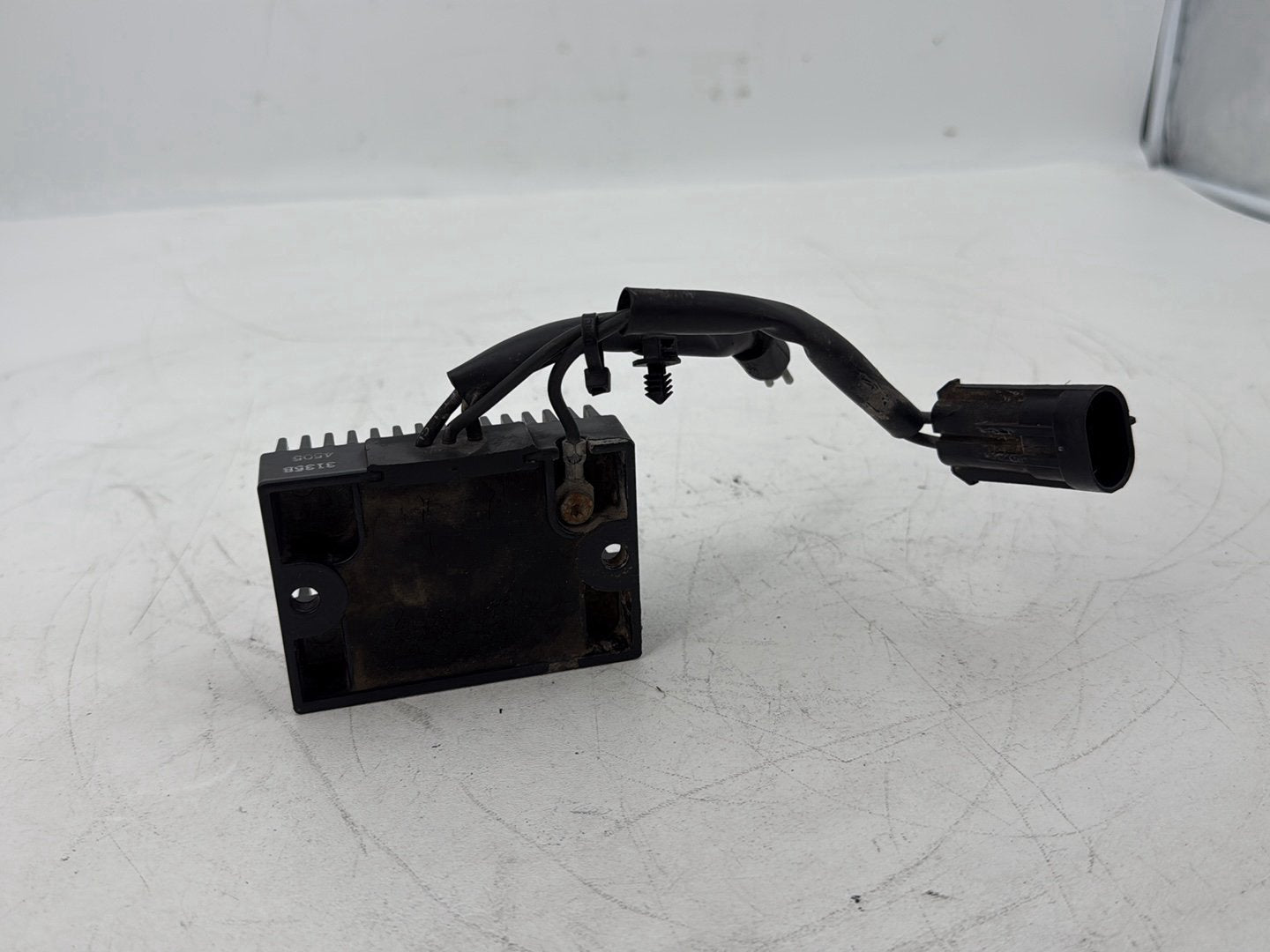 2004 - 2013 Harley-Davidson Sportster 1200 Custom Voltage Regulator Rectifier  74523-04