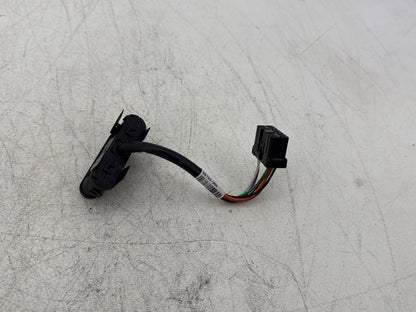 2007 Harley Touring FLHTC Electra Glide Classic OEM Dash Indicator Lamp Wire Plug 68789-96A